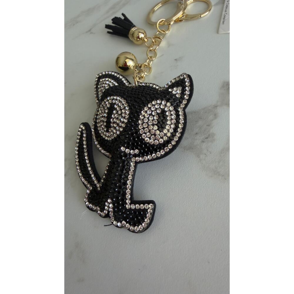Juliet Crystal Avenue Rhinestone Black Cat Keychain Bag Charm NWT - Picture 3 of 4